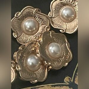 Set of 6 Chanel buttons